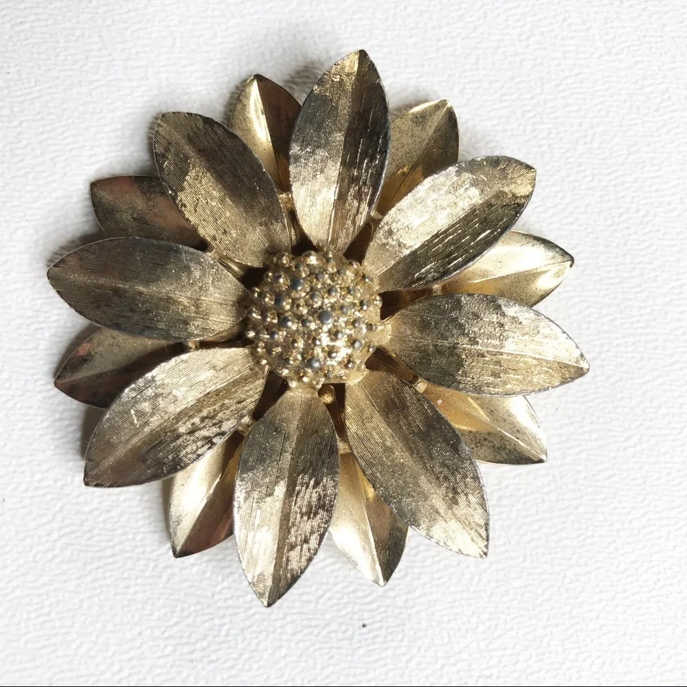 Vintage Sarah Coventry Brooch And Clip On Earring